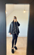Charger l&#39;image dans la galerie, Veste fine noire
