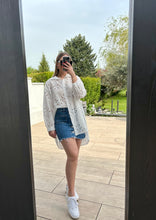 Charger l&#39;image dans la galerie, Chemise blanche oversize
