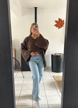 Charger l&#39;image dans la galerie, Pull oversize marron
