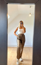 Charger l&#39;image dans la galerie, Pantalon bronze
