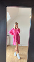 Charger l&#39;image dans la galerie, Robe chemise en lin fuchsia

